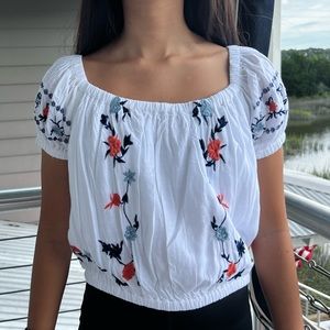 Size small kids top dressy top with flowers on sleeves and flowers on front